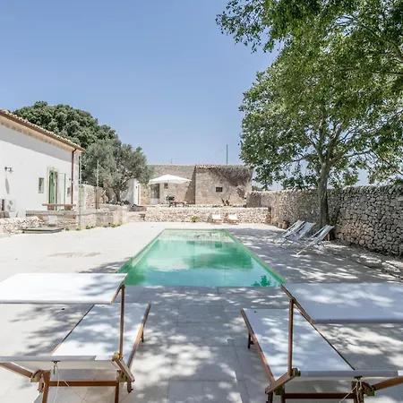 3 Bedroom Amazing In Ferienhaus