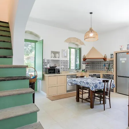 Ferienhaus 3 Bedroom Amazing In Ragusa