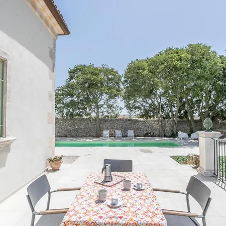 3 Bedroom Amazing In *